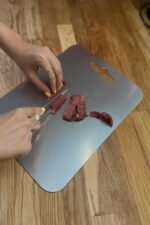 Backgrill Cleancut Paslanmaz Çelik Kesme Tahtası (20X30X1.20CM), Gıda Ile Temasa Uygundur, Antibakteriyel - Görsel 2